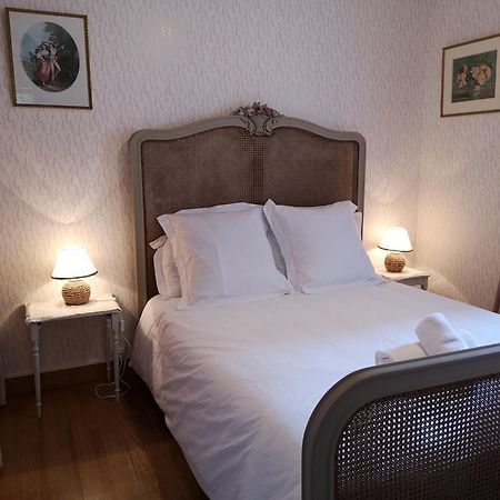 La Roseliere Maison Plain Pied Confortable Belle Decoration Jardin Magnifique 10 Mn A Pied Centre Ville Bayeux Proche Plages Du Debarquement المظهر الخارجي الصورة